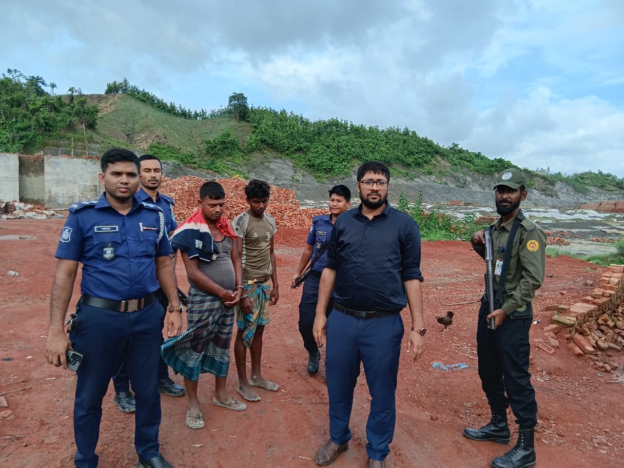 লামায় দুই ইটভাটাকে পাহাড় কাটায় ২ লাখ টাকা জরিমানা; brick -rafiq- www.coxview.net; https://coxview.net/brick-rafiq-www-coxview-net/